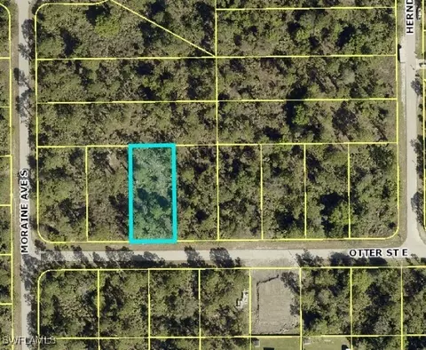 729 Otter St E, Lehigh Acres, FL 33974