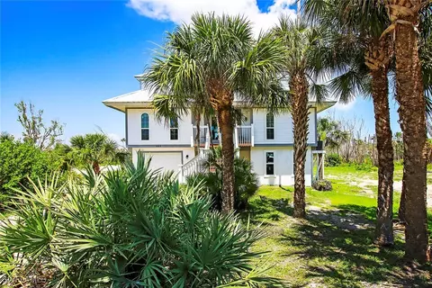 588 Hideaway Ct, Sanibel, FL 33957