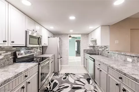 100 Douglas Ave N, Lehigh Acres, FL 33971