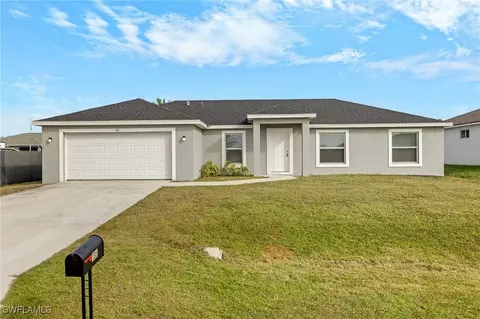 135 SW 11th Ave, Cape Coral, FL 33991