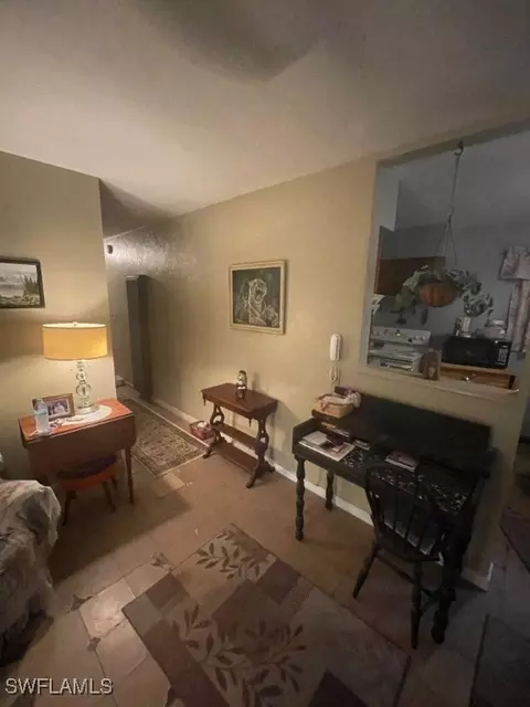 912 Desoto Ave, Lehigh Acres, FL 33972