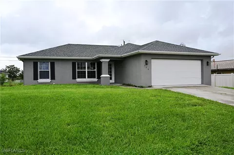 326 NE 29th Ter, Cape Coral, FL 33909