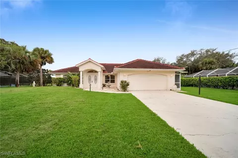 410 Sheldon Ave, Lehigh Acres, FL 33936