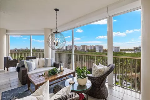 315 Dunes Blvd #401, Naples, FL 34110
