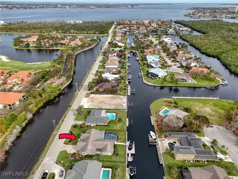 6758 Griffin Blvd, Fort Myers, FL 33908