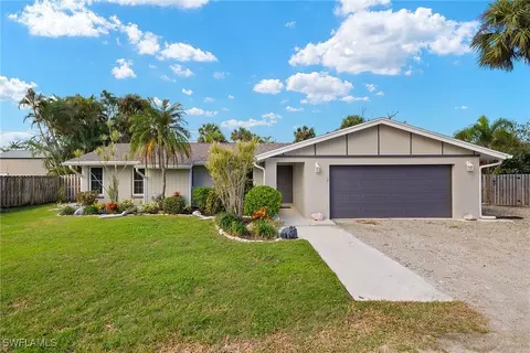 16500 Arbor Ridge Dr, Fort Myers, FL 33908