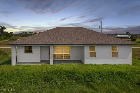 9044 Meadow Cir, Labelle, FL 33935 photo 4