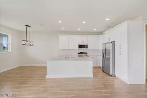 9044 Meadow Cir, Labelle, FL 33935 photo 16