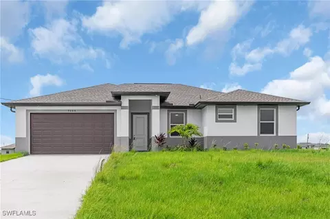 9044 Meadow Cir, Labelle, FL 33935