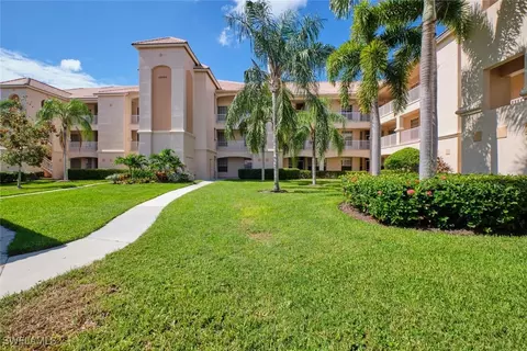 17020 Willowcrest Way #109, Fort Myers, FL 33908