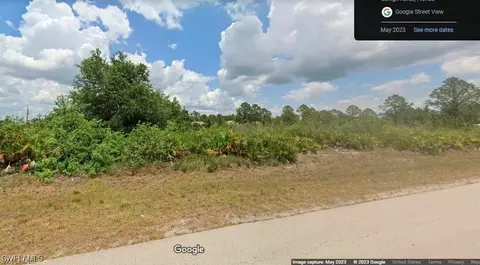 2714 42nd St W, Lehigh Acres, FL 33971