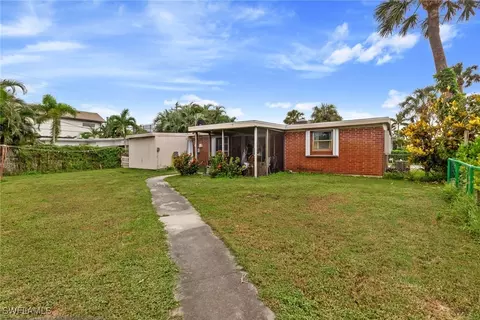 1363 Brookside Dr, Naples, FL 34104 photo 12