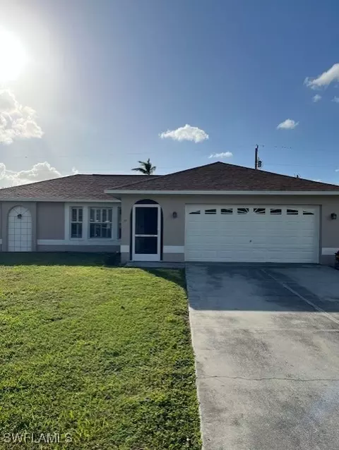 2814 SE 8th Ave, Cape Coral, FL 33904