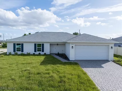 926 NE 12th Ter, Cape Coral, FL 33909