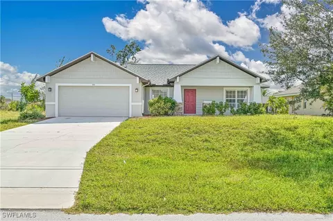 910 SW 31st Ter, Cape Coral, FL 33914