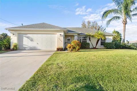 4208 17th St SW, Lehigh Acres, FL 33976