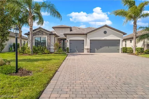 19772 Beechcrest Pl, Estero, FL 33928