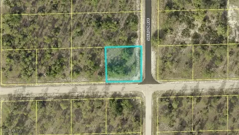 1807 E 14th St, Lehigh Acres, FL 33972