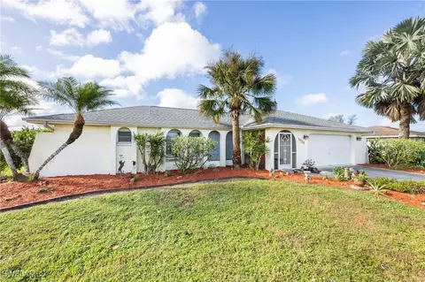 1539 Canal St, Lehigh Acres, FL 33936