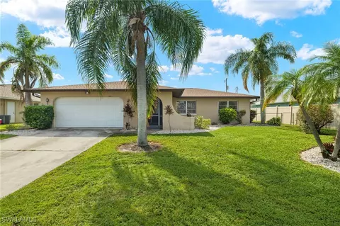 236 SW 37th Ln, Cape Coral, FL 33914