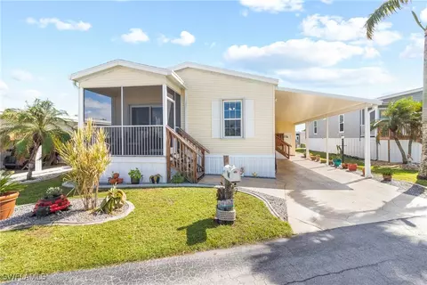 48 Percy St, Fort Myers, FL 33908