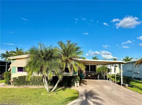 209 Harvest Ln, North Fort Myers, FL 33917