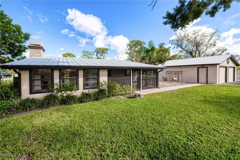 18090 Matt Rd, North Fort Myers, FL 33917