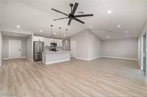 320 NW 1st Ter, Cape Coral, FL 33993