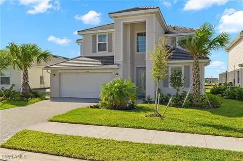 2306 Avocado Ln, Naples, FL 34120