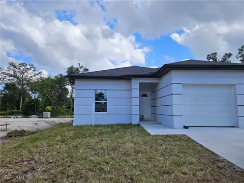 597 Carolina Ave, Fort Myers, FL 33905