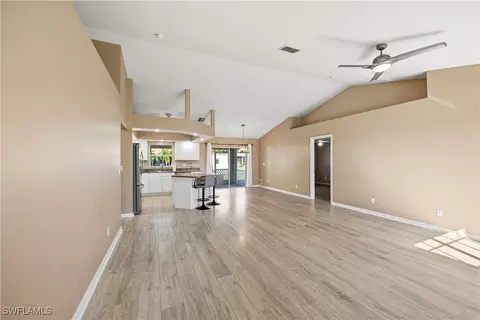 219 NW 13th Ter, Cape Coral, FL 33993
