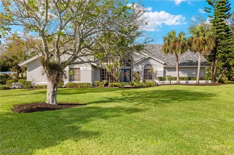 16201 Kelly Cove Dr, Fort Myers, FL 33908