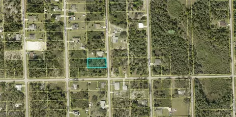 1103 Broadway Ave, Lehigh Acres, FL 33972