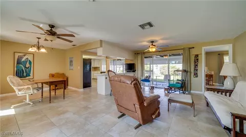 239 SE 45th Ter, Cape Coral, FL 33904
