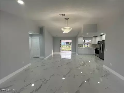 2128 SE 15th St, Cape Coral, FL 33990