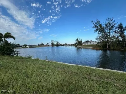 1228 NW 20th Ave, Cape Coral, FL 33993