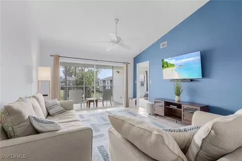 1490 Churchill Cir #I203, Naples, FL 34116