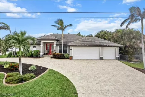 1733 El Dorado Pkwy W, Cape Coral, FL 33914