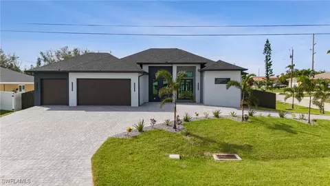 4504 SW 20th Pl, Cape Coral, FL 33914
