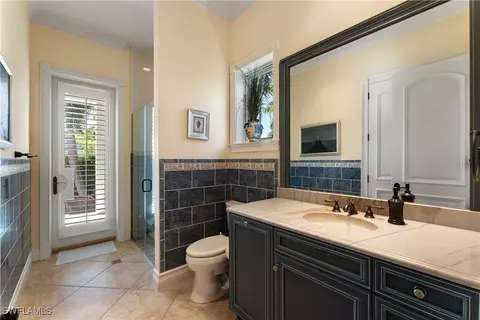 Bath - 590 17th Ave S, Naples, FL 34102 photo 1 of 9