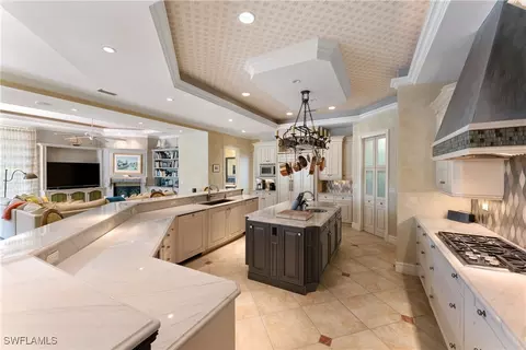 Kitchen - 590 17th Ave S, Naples, FL 34102 photo 2 of 4