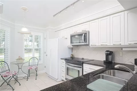 21004 Oxbow Bnd, Estero, FL 33928 photo 9