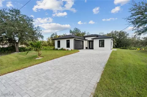 6010 Beth Ave N, Lehigh Acres, FL 33971