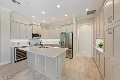 8872 Yucatan Ct, Naples, FL 34112 photo 5
