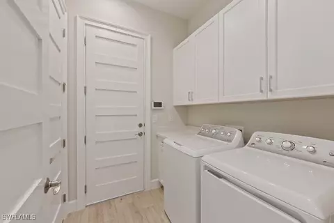 8872 Yucatan Ct, Naples, FL 34112 photo 21