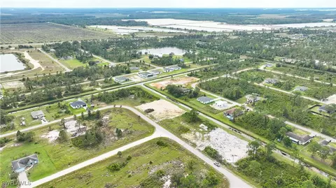 1022 Chadwick Ave, Lehigh Acres, FL 33974 photo 13