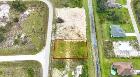 1022 Chadwick Ave, Lehigh Acres, FL 33974 photo 16