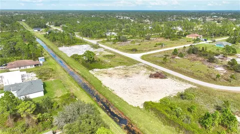 1022 Chadwick Ave, Lehigh Acres, FL 33974 photo 5