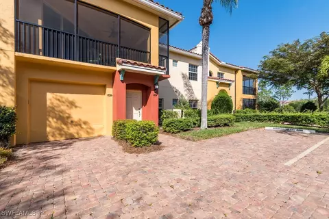 8741 Piazza Del Lago Cir #206, Estero, FL 33928