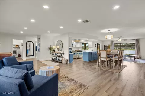25464 Carney Cir, Bonita Springs, FL 34135